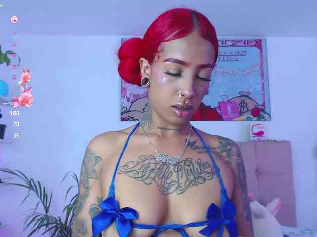 Madisson021 webcam