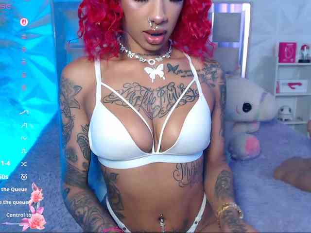 Madisson3333 Live Webcam on BongaCams