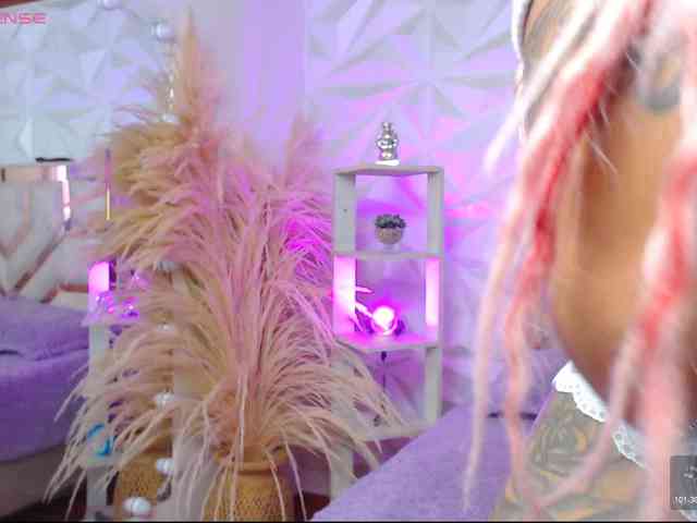 Madisson021 webcam