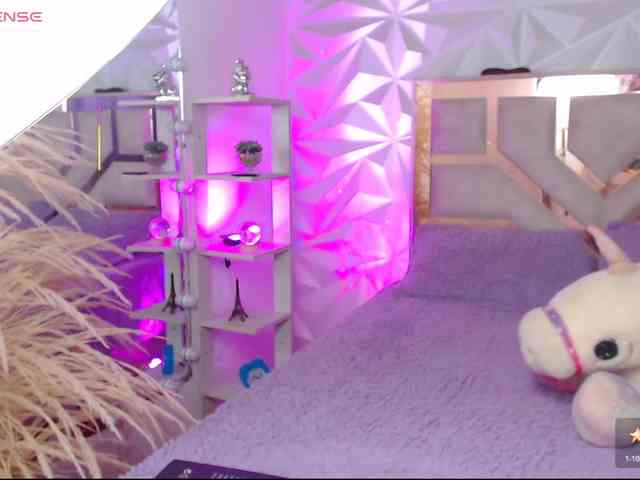 Madisson021 webcam
