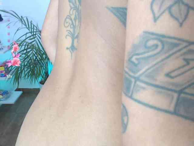 Madisson021 webcam