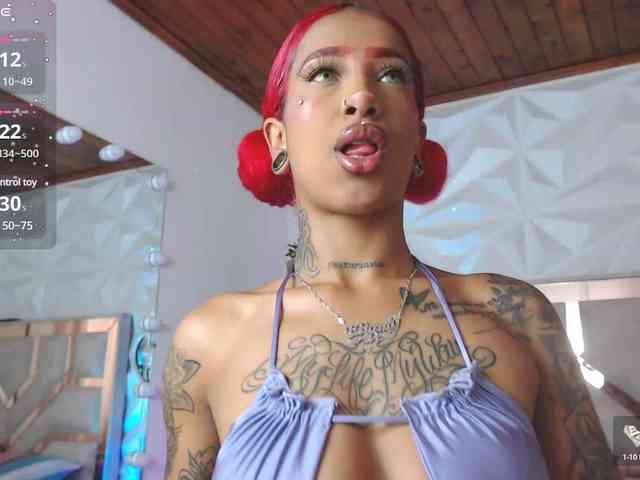Madisson021 webcam