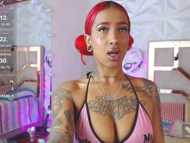 Madisson021 webcam