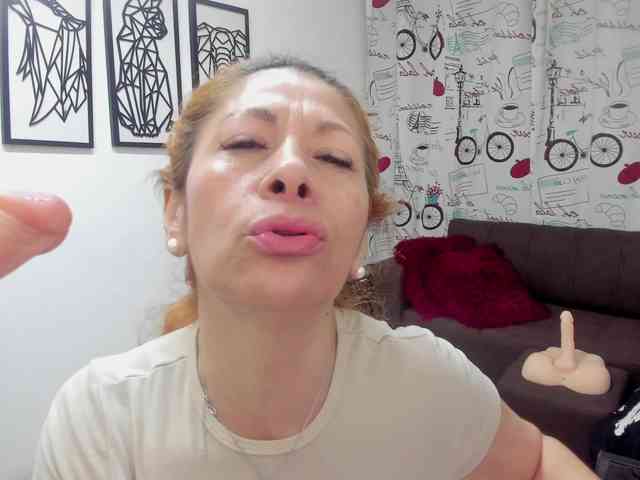 cintia-greyx webcam