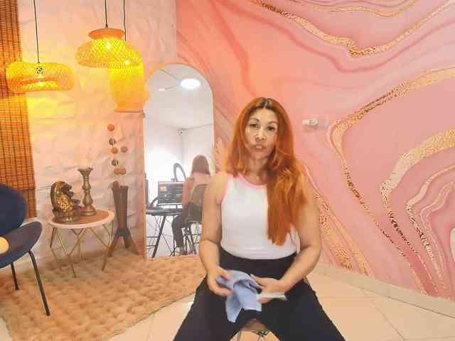 cintia-greyx webcam