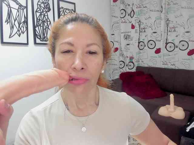 cintia-greyx webcam