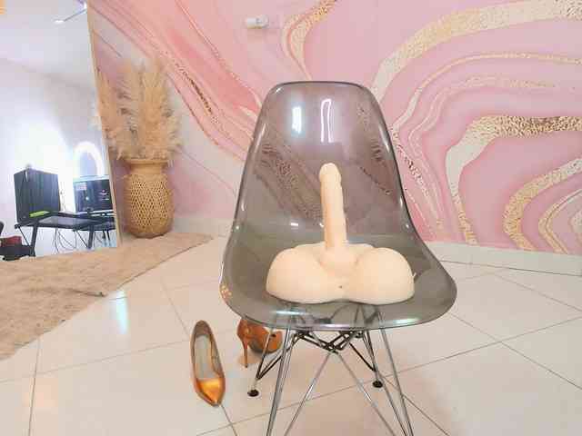 cintia-greyx webcam