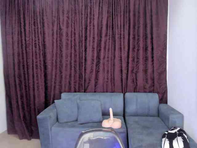 cintia-greyx webcam