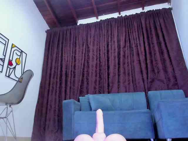 cintia-greyx webcam
