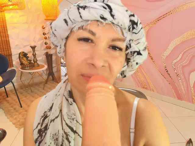 cintia-greyx webcam