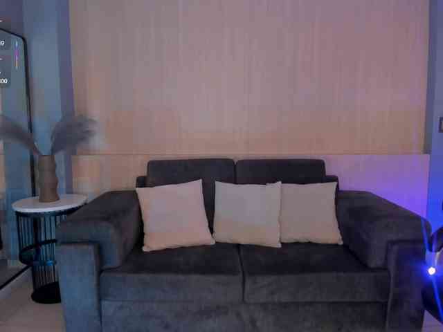 AntonellaHans webcam