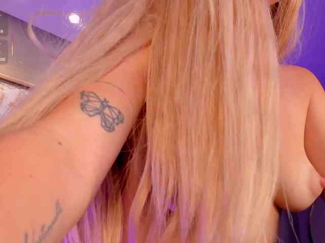 AntonellaHans webcam