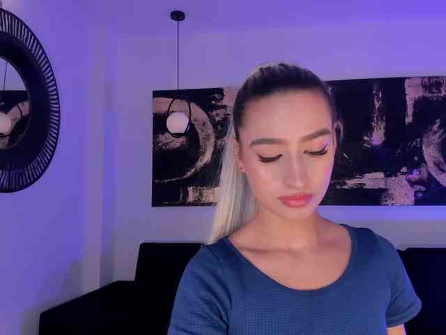 AntonellaHans webcam
