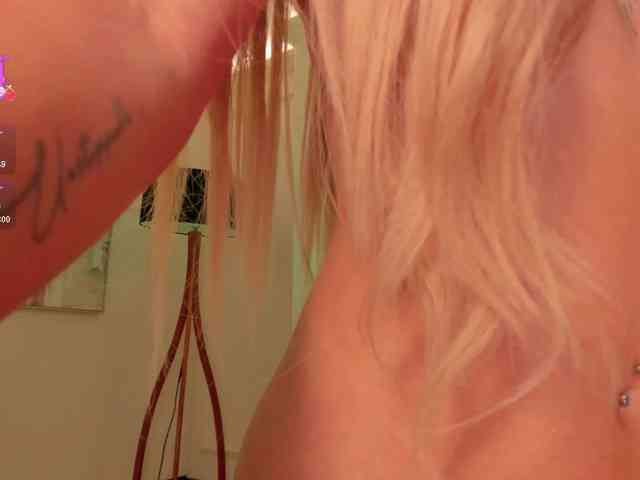 AntonellaHans webcam