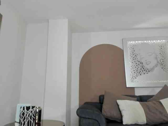 AntonellaHans webcam