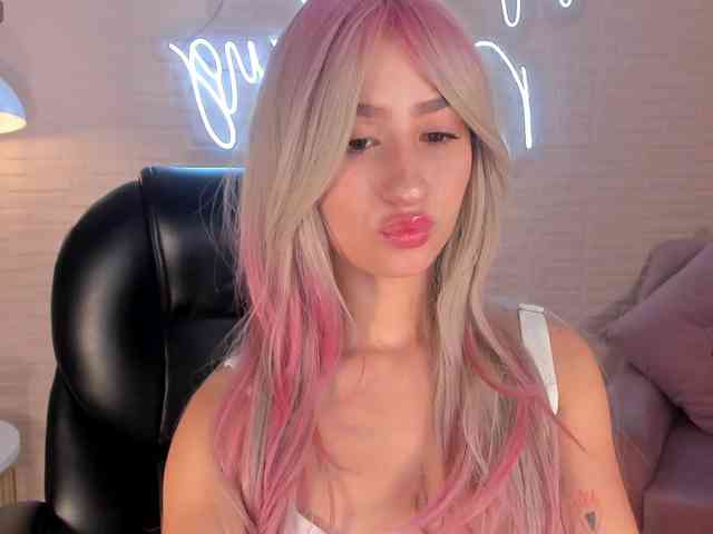 AntonellaHans webcam