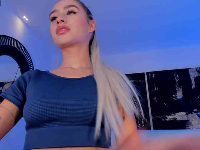AntonellaHans webcam