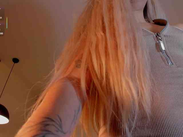 AntonellaHans webcam