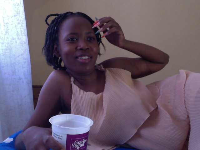 Bad-gyl's BongaCams show and profile