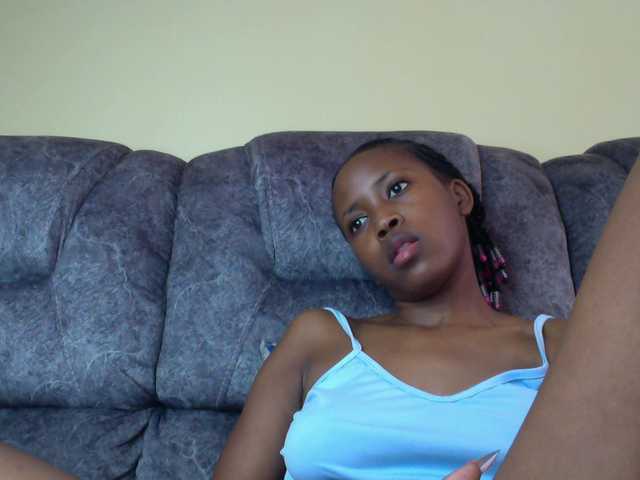 Bad-gyl's BongaCams show and profile