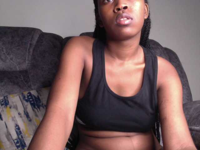 Bad-gyl's BongaCams show and profile