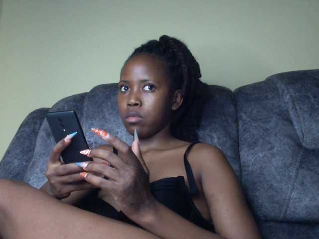 Bad-gyl's BongaCams show and profile