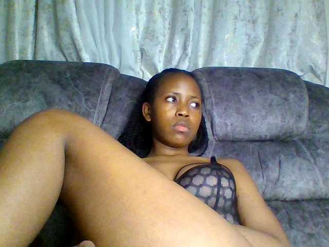 Bad-gyl's BongaCams show and profile