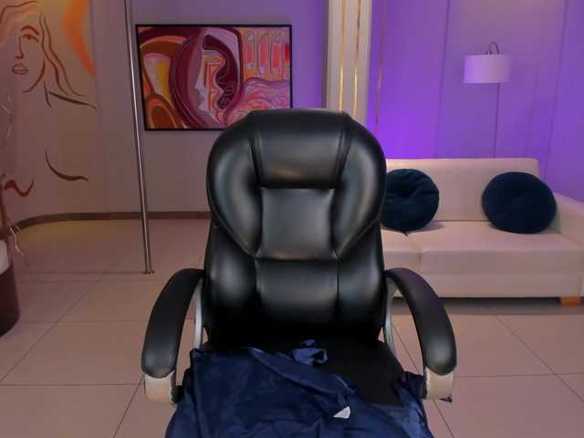 ValeriaRoldan Live Cam on BongaCams