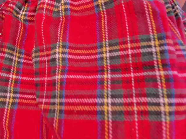 ValeriaRoldan's BongaCams show and profile