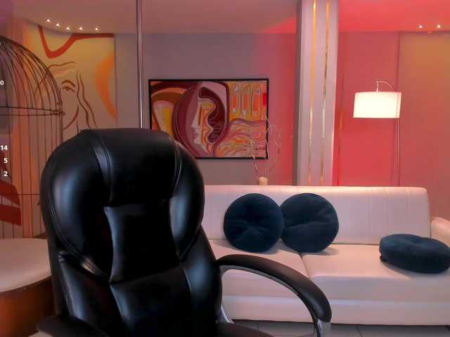 ValeriaRoldan's BongaCams show and profile