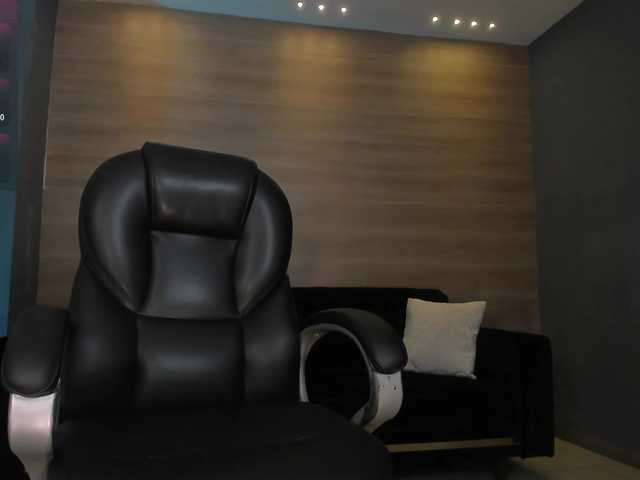 ValeriaRoldan's BongaCams show and profile