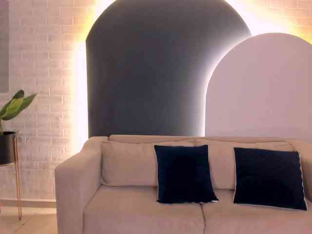 ValeriaRoldan webcam