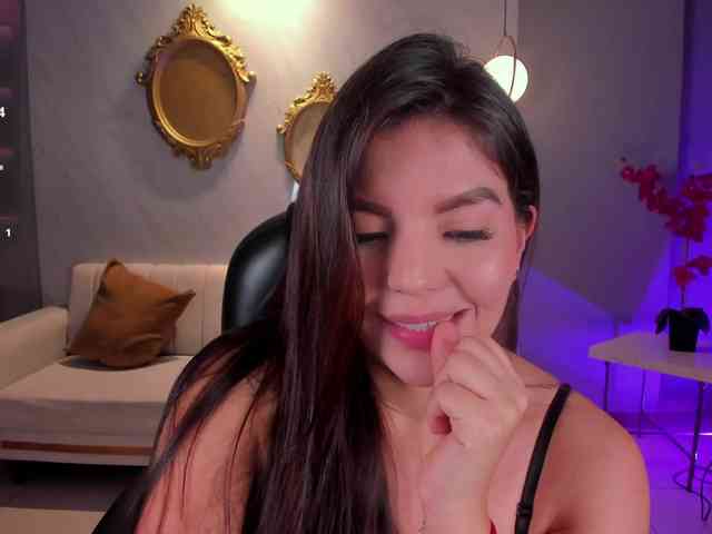 ValeriaRoldan webcam