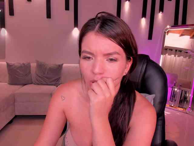 ValeriaRoldan webcam