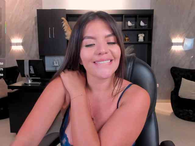 ValeriaRoldan webcam