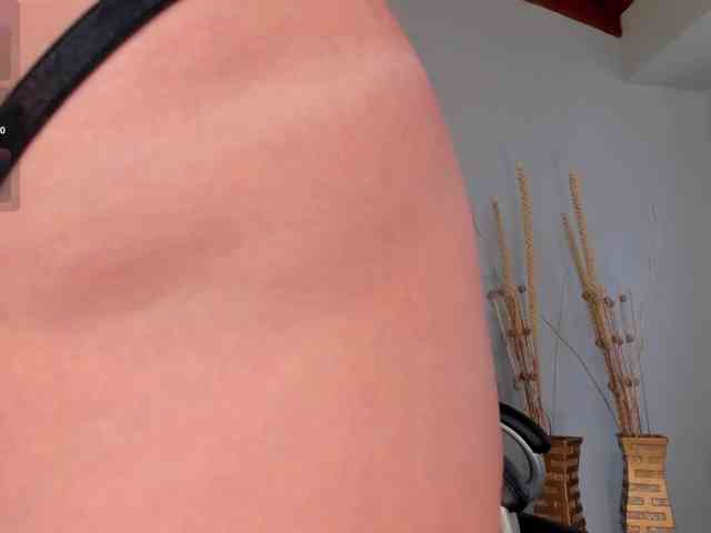 ValeriaRoldan webcam