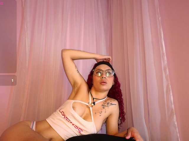 CaseyDevon's BongaCams show and profile