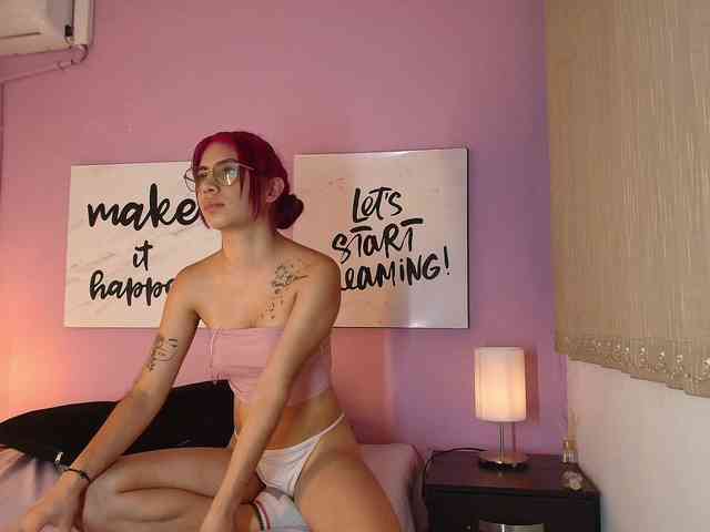 CaseyDevon1 webcam