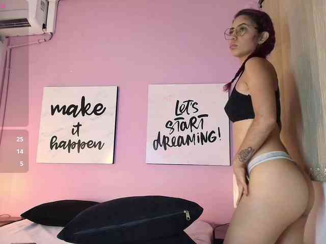CaseyDevon1 webcam
