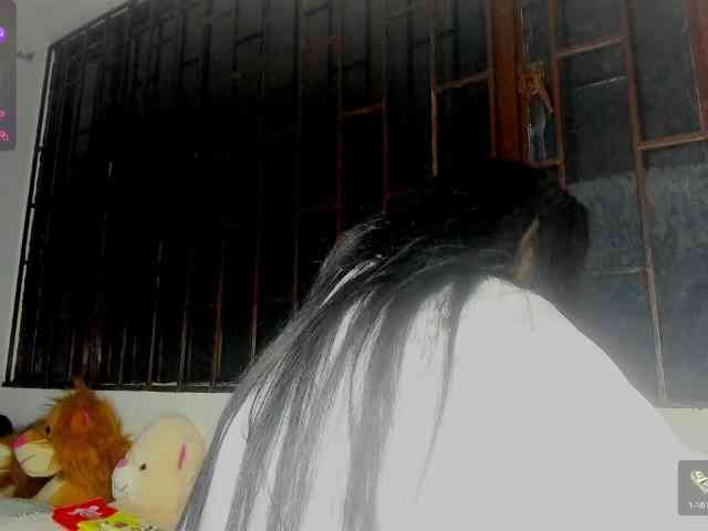 nenita-horny webcam
