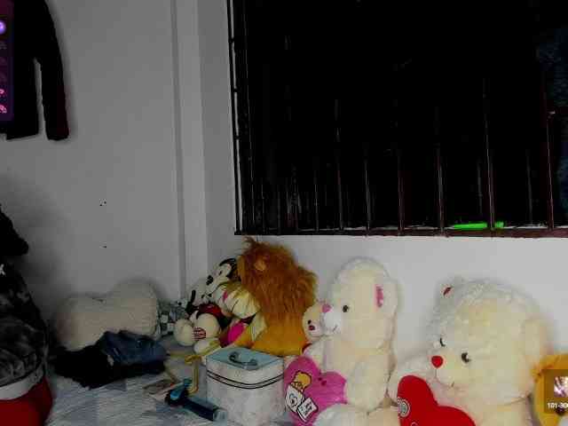 nenita-horny webcam