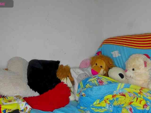 nenita-horny webcam