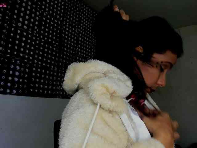 nenita-horny webcam