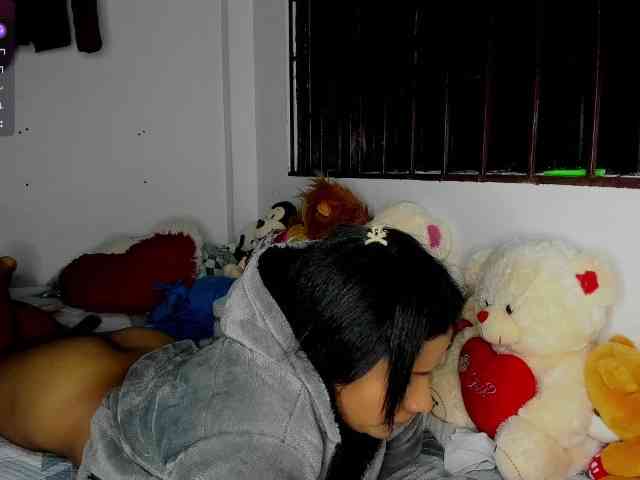 nenita-horny webcam