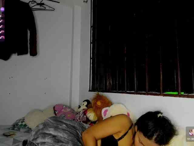 nenita-horny webcam