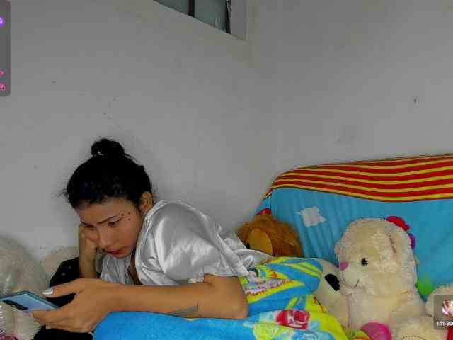 nenita-horny webcam