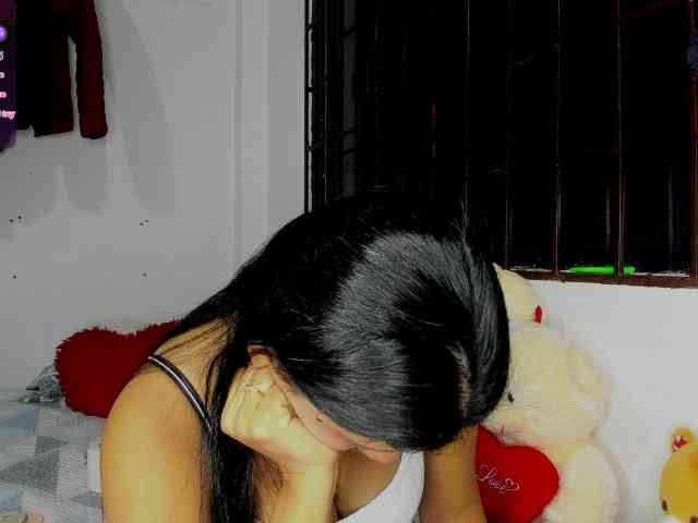 nenita-horny webcam