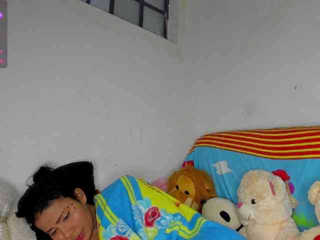 nenita-horny webcam