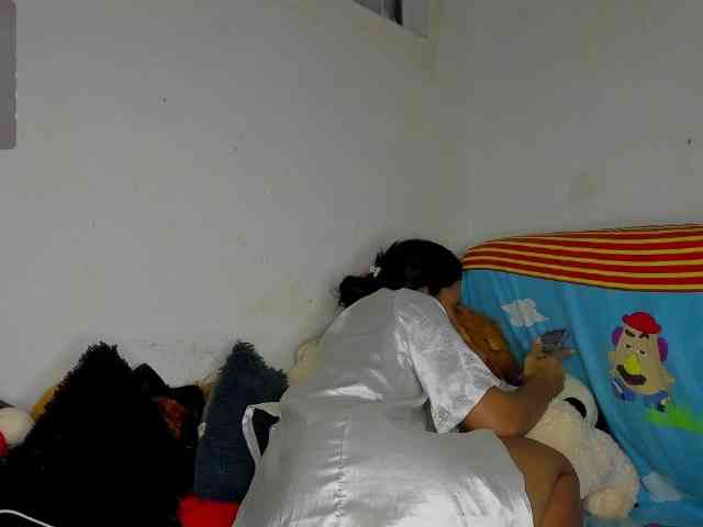 nenita-horny webcam
