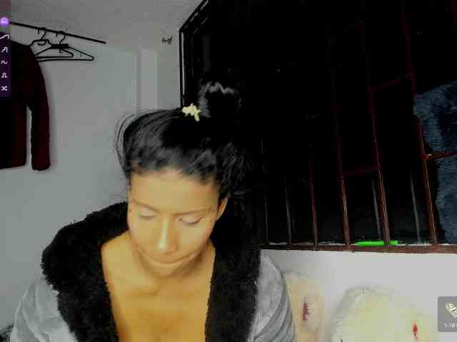 nenita-horny webcam